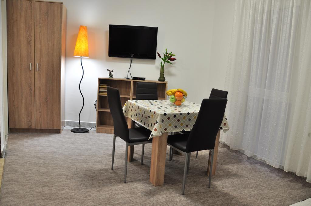 Comfort Bar